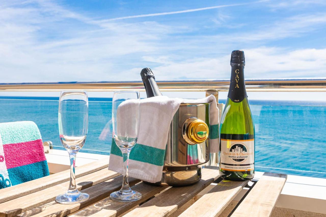 Apartamento El Velero Primera Linea Playa Lejlighed Torremolinos Eksteriør billede